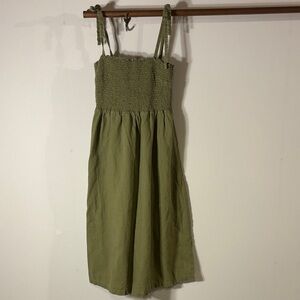 GAP Olive Green Smocked Midi Dress Cottagecore Prairie Style Adjustable Straps